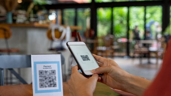 Using QR Codes in Print Marketing for Better Engagement